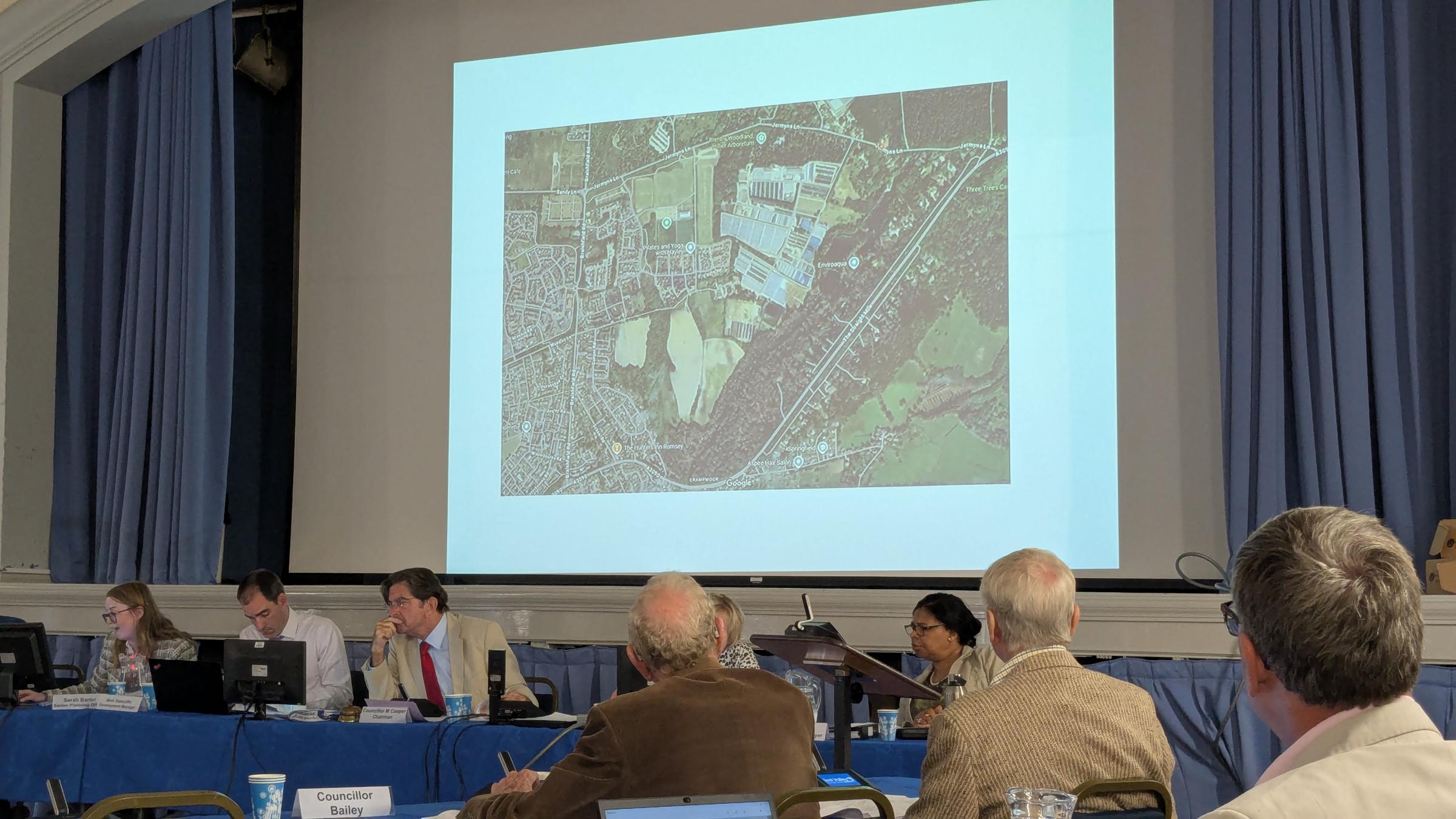 CommunityPlann1's tweet card. Controversial plans to build almost 250 homes near Romsey have been approved by civic chiefs.