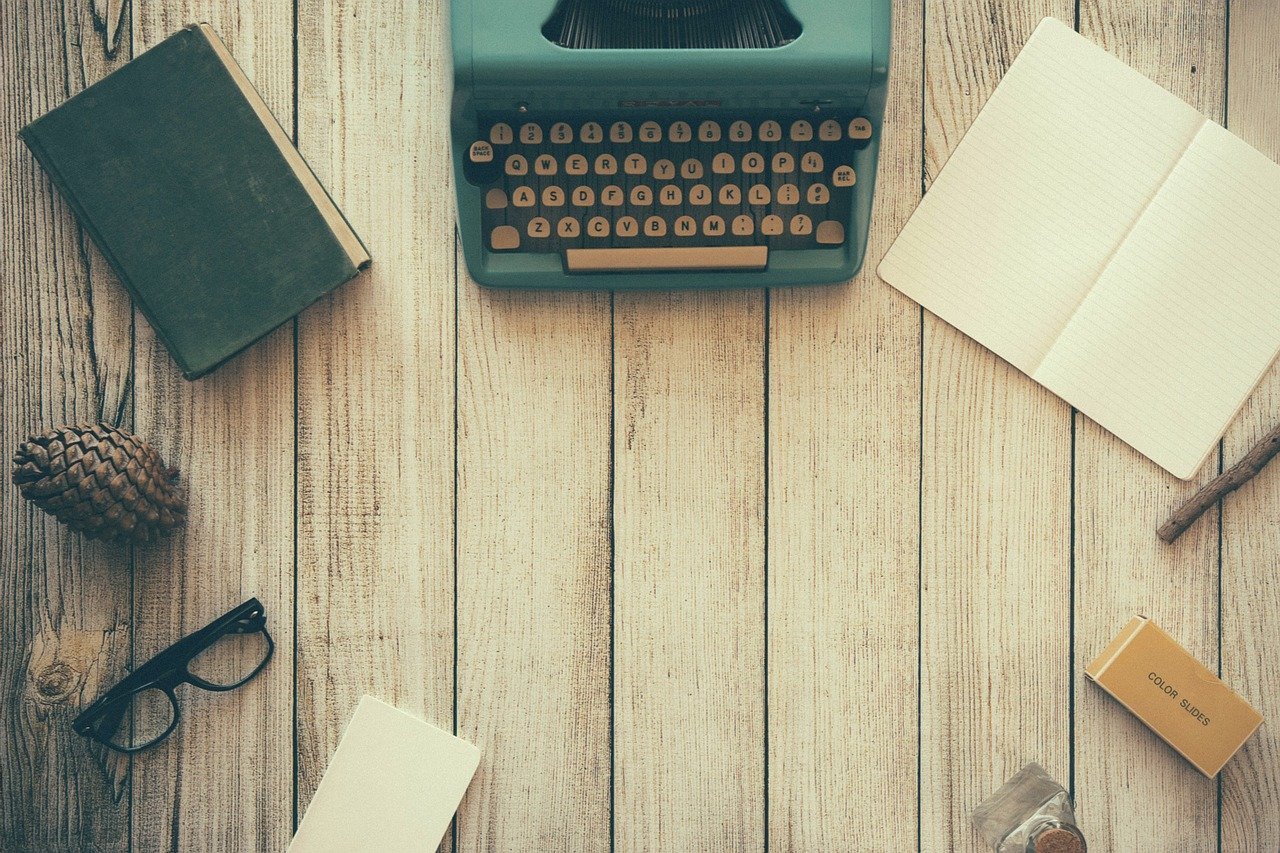 lomace's tweet card. Welcome to the Flash Fiction Competition by Flash 500! This is a flash fiction competition where the prize money truly reflects the skill required to enc...