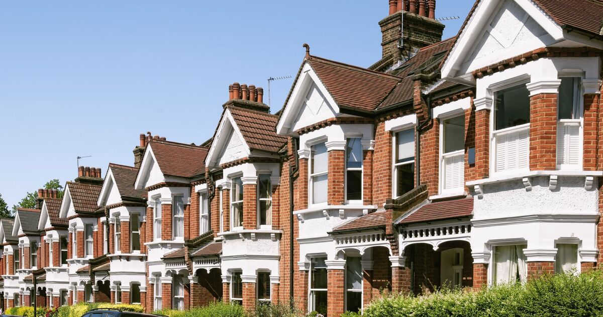budgen_a's tweet card. Anyone who has a house built before the year 2000 has been issued with a warning.