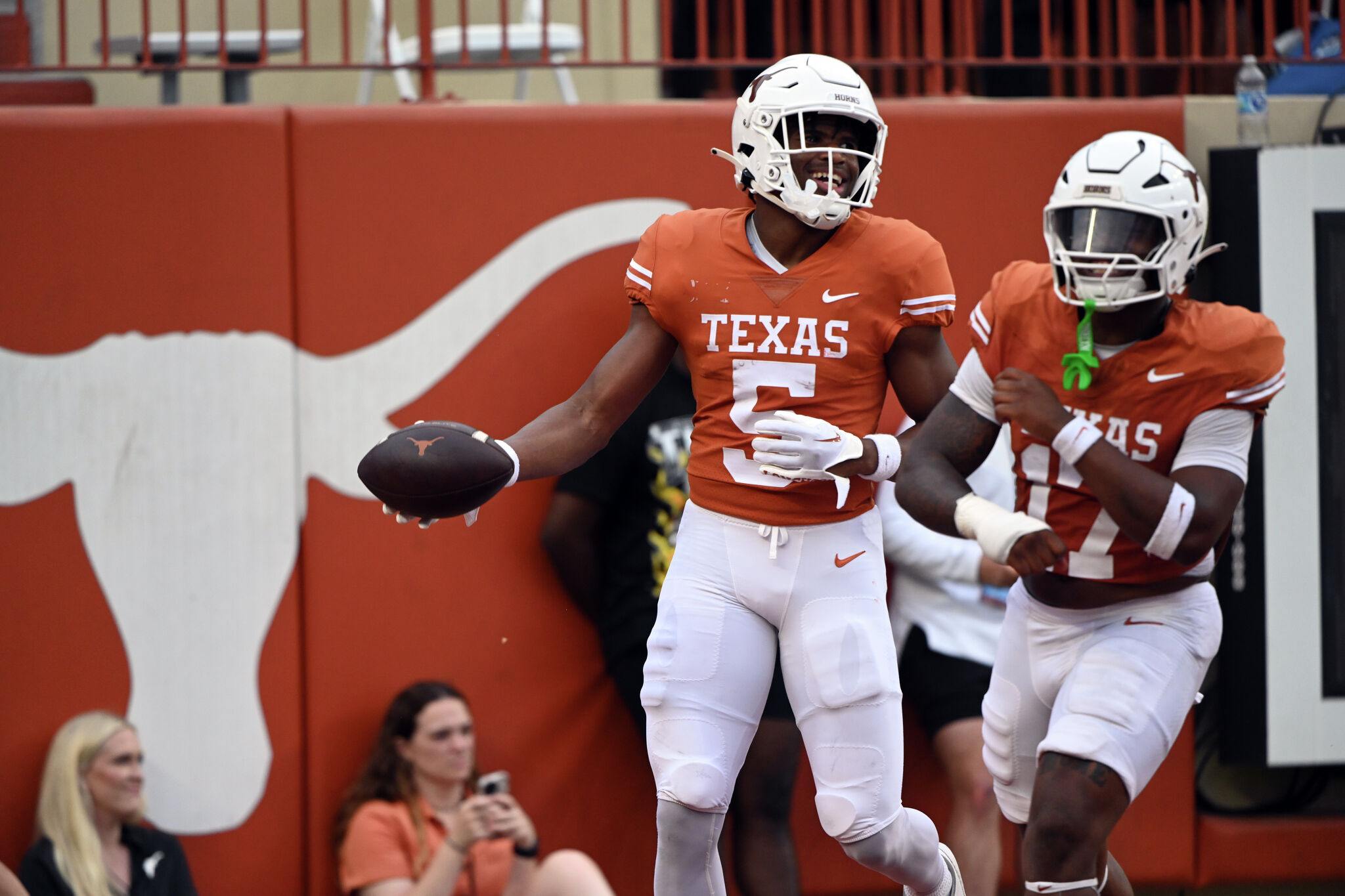 edthesportsfan's tweet card. The Texas wide receiver also confirmed that Arch Manning is indeed invited to the cookout. 