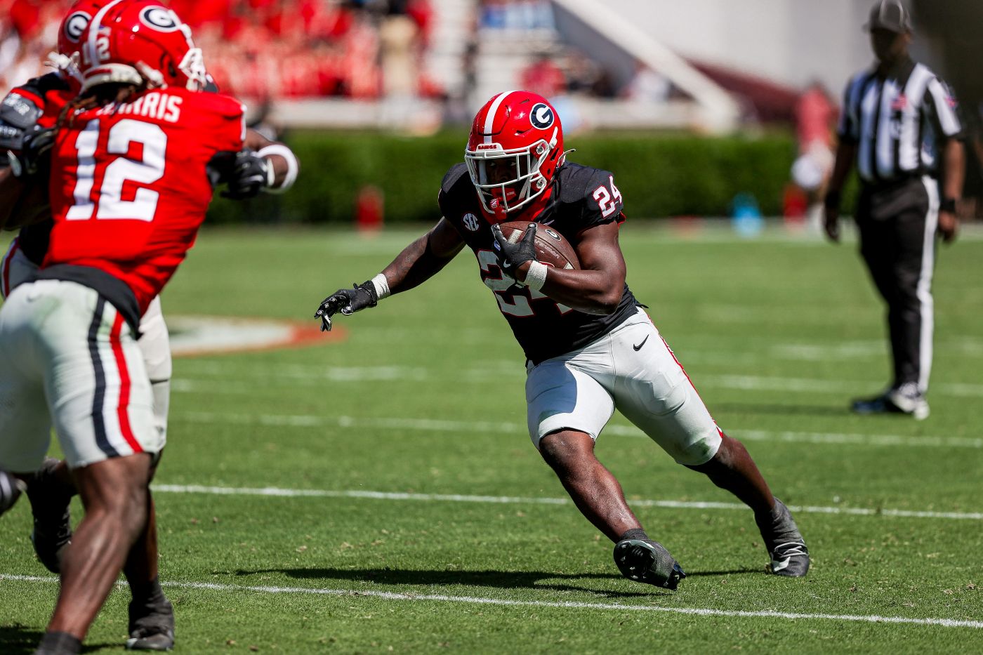 LM_Sports_Media's tweet card. Today, UGASports continues its series breaking down the Bulldogs' roster. Today, we focus on players 21-30