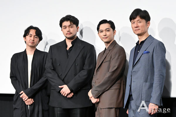 eNsuch6YMMmos's tweet card. 映画『国宝』の特大ヒット記念舞台挨拶が、7月25日、東京・109シネマズプレミアム新宿にて行われ、主演の吉沢亮…