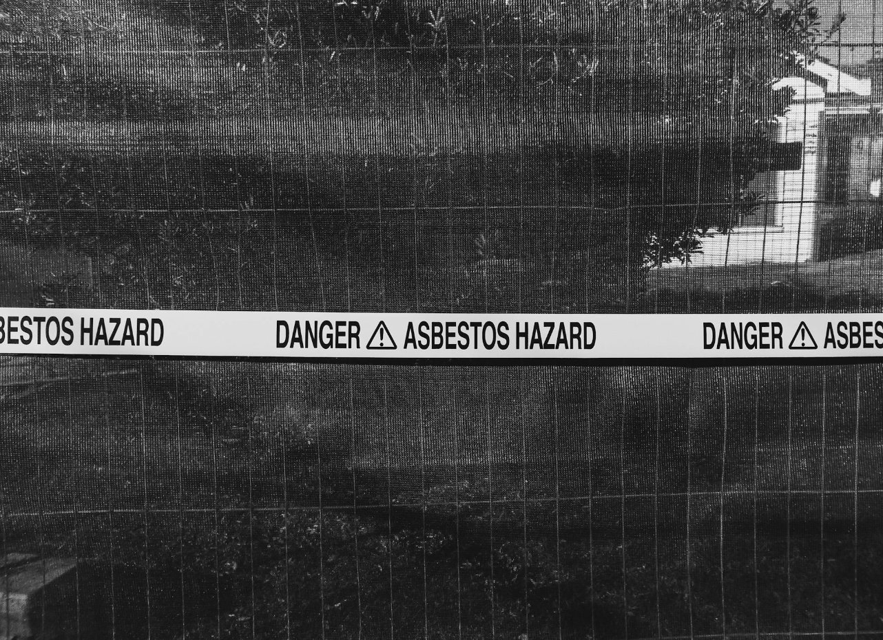 mettaCA's tweet card. Sign the petition and demand the EPA uphold the asbestos ban—our lives depend on it.