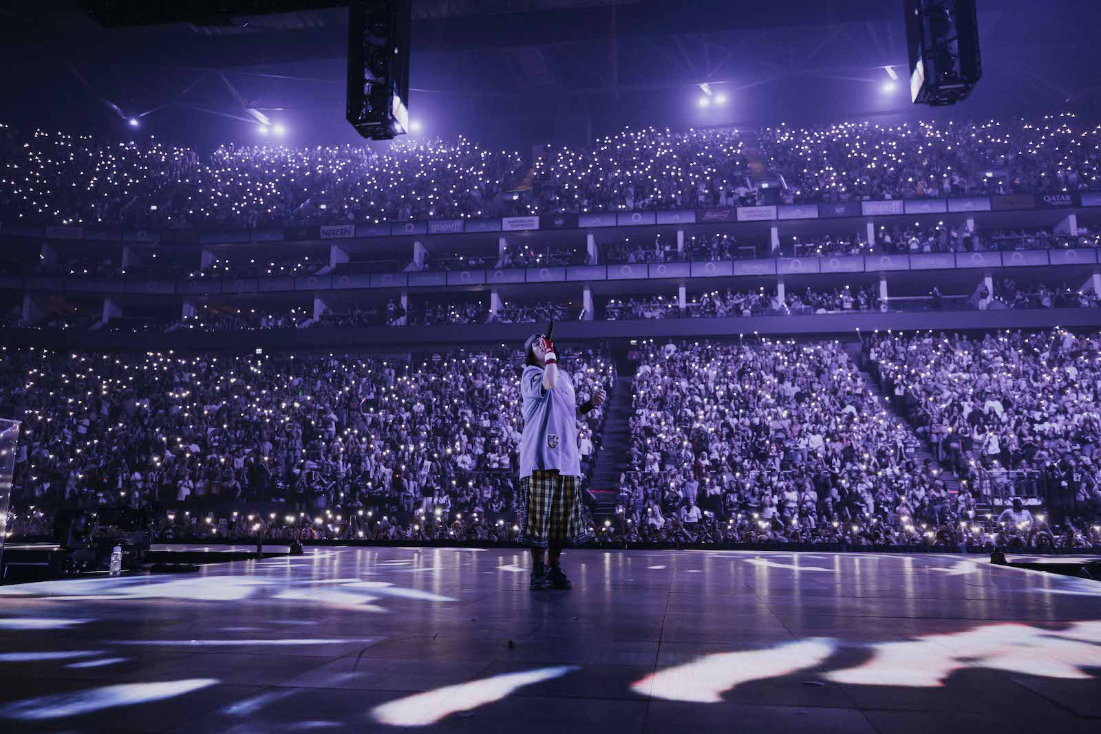 NotionMagazine's tweet card. Live: Billie Eilish at The O2 Arena