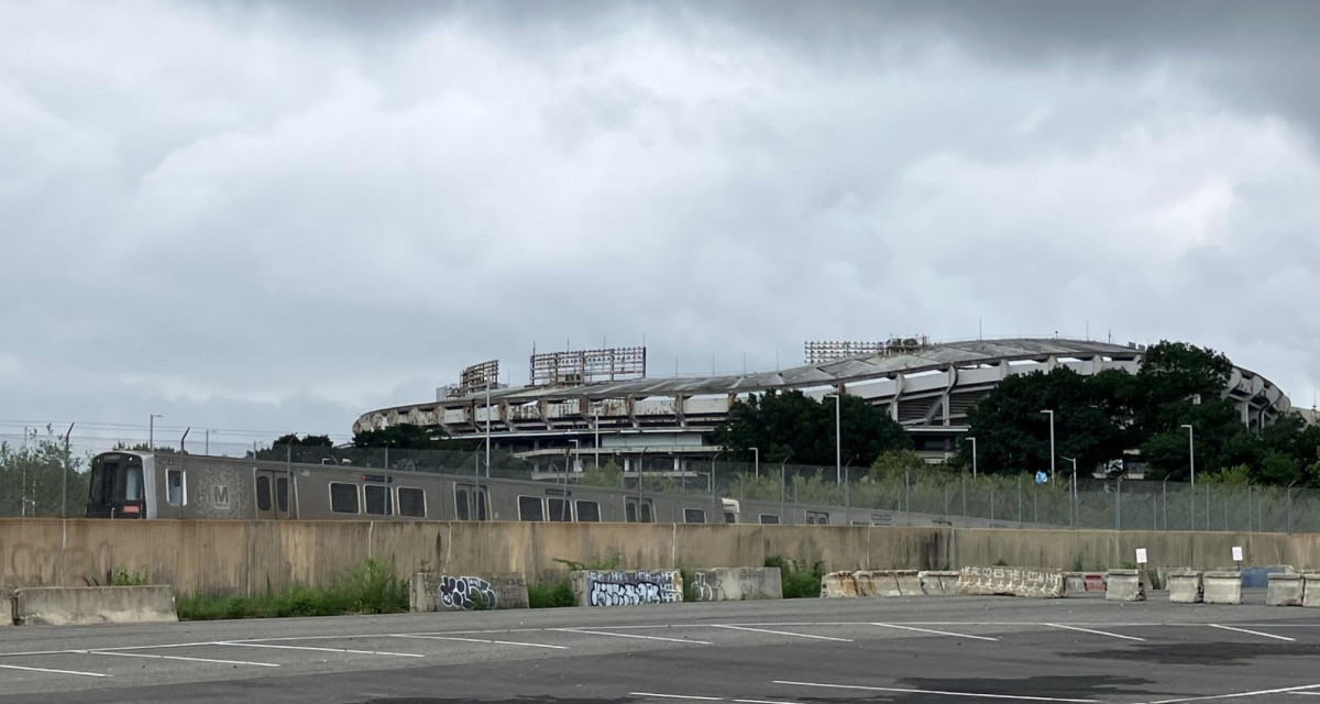 CaroleLewisDC's tweet card. The RFK campus can be a major asset in the District’s transportation network, if elected officials make the right investments.