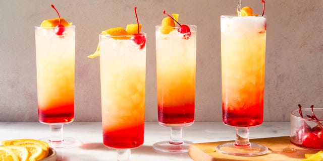 Delish's tweet card. Everything's better with bubbles, right?