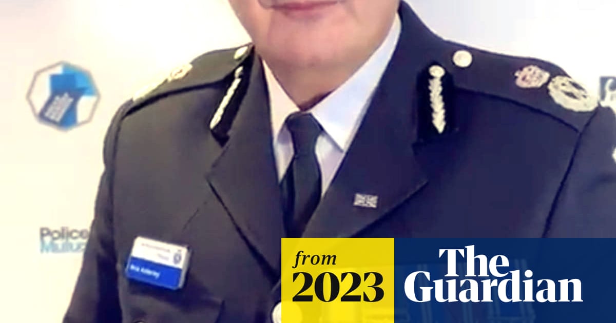 bigscrab's tweet card. Head of Northamptonshire force faces questions over allegations about potential misrepresentation of service record