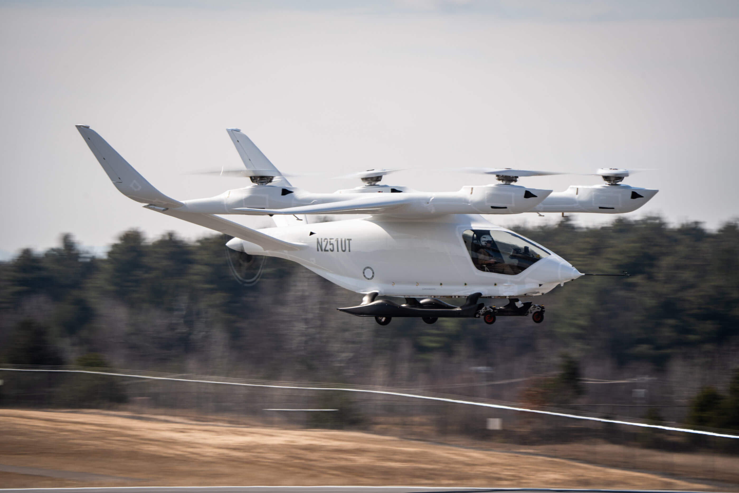 eVTOLmag's tweet card. FlyNYON helicopter tours has announced a committed purchase order of up to five aircraft from BETA Technologies.