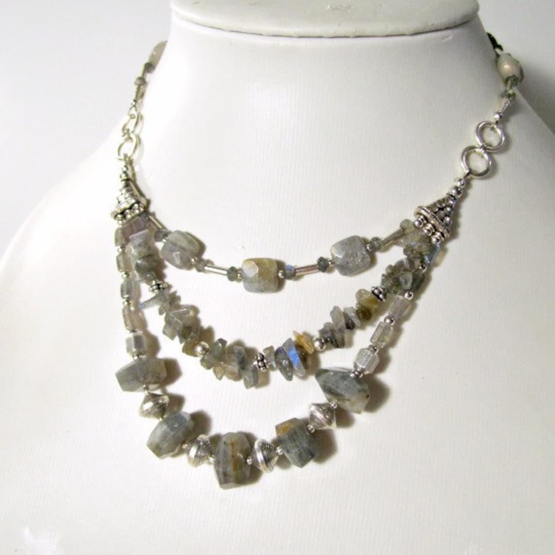 Jewelrybyluetan's tweet card. This Beaded Necklaces item by jewelrybycarmal has 50 favorites from Etsy shoppers. Ships from Sugar Land, TX. Listed on Apr 29, 2025