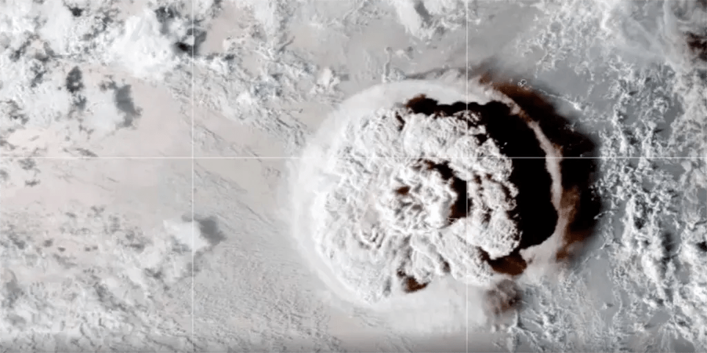 Infocadl2015's tweet card. The volcano in question occurred at the end of January 2022. Not much happened until around May 2023. Then, however, the “impulse response” of the climate system probably took place: in Septemb...