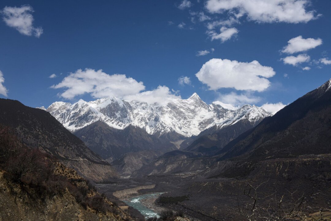 ProbeIntl's tweet card. China’s mega dam project in Tibet faces major safety and environmental concerns, as it is located in an earthquake-prone, biodiverse region.
