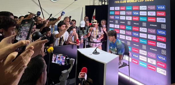 brazbruno's tweet card. As entrevistas têm sido novidades para jornalistas, jogadores e clubes neste Mundial de Clubes. A Fifa tem testado novos formatos ao longo do torneio e parece ainda não estar 100% decidida sobre qual...