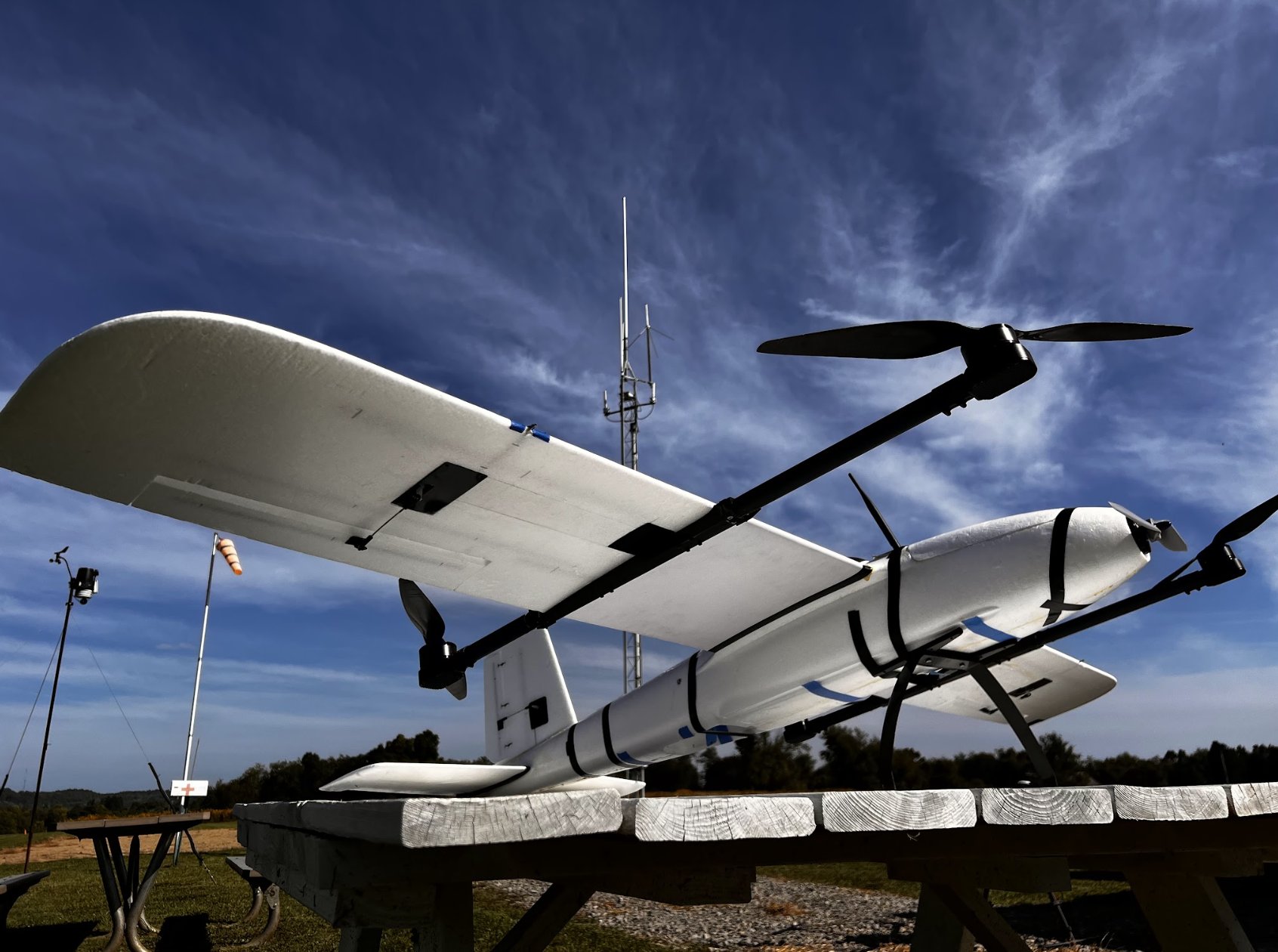 SCSatCMU's tweet card. Every day, the U.S. Federal Aviation Administration (FAA) handles tens of thousands of flights. Airspace traffic not only involves commercial planes, but helicopters, experimental lightcraft, freight...