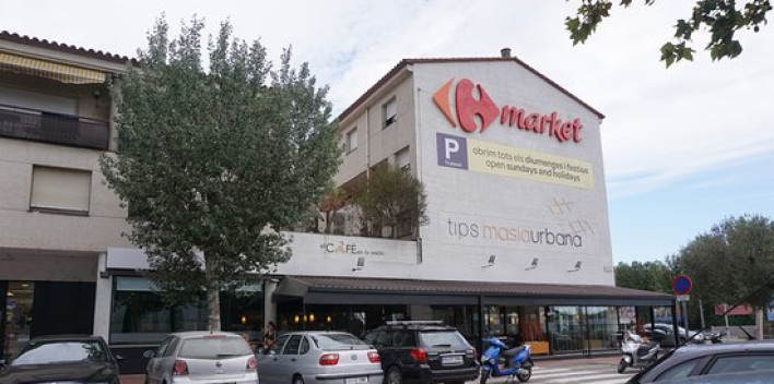 valex_cat's tweet card. Una turista noruega, Marina Trades, ha denunciat a través de la xarxa social X una discriminació lingüística que ha patit per parlar en català al Carrefour de Palafrugell (Baix Empordà). L’episodi,...