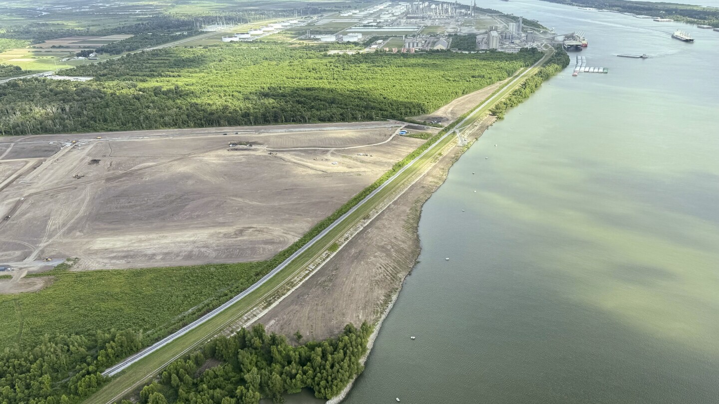 GumboPac's tweet card. Louisiana is officially canceling a $3 billion coastal restoration project funded by the Deepwater Horizon oil spill settlement.