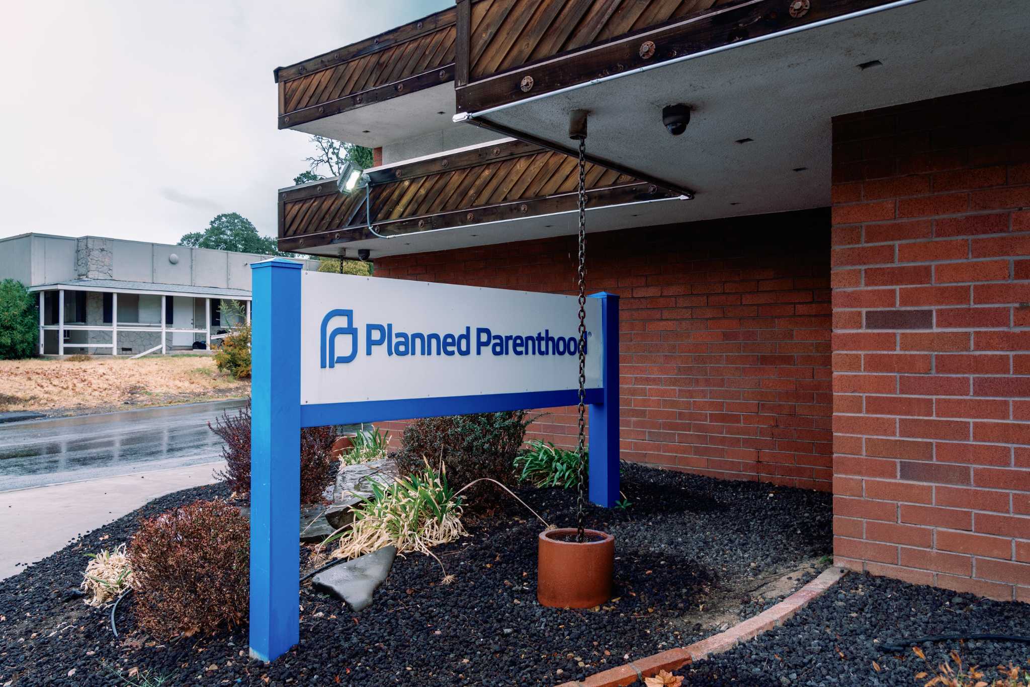 ALL_CL_Magazine's tweet card. President Trump’s budget cuts to Medicaid have forced Planned Parenthood to shutter five clinics across Northern California and the Central Coast, including one in South San Francisco.