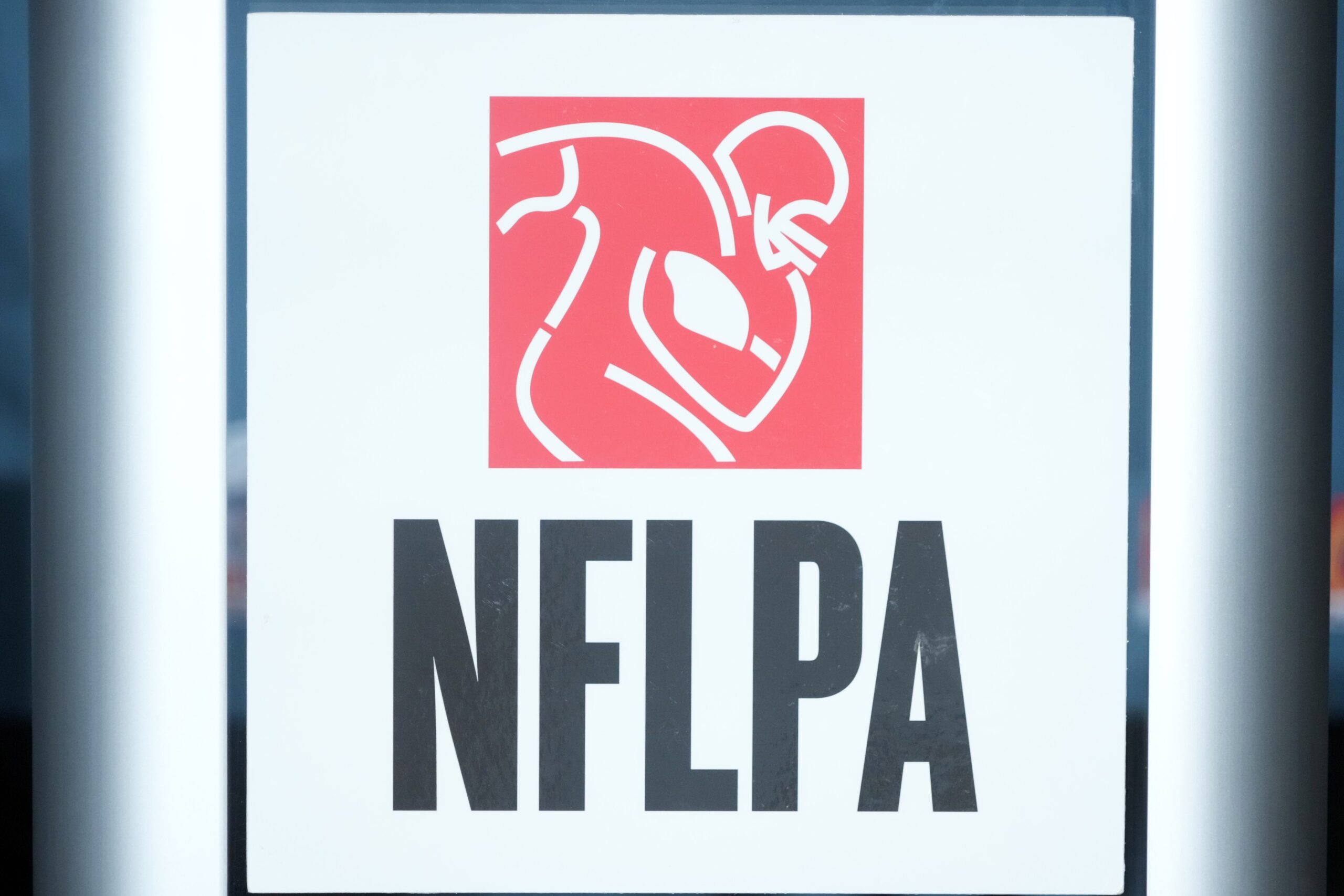 nfltrade_rumors's tweet card. ESPN's Don Van Natta Jr. and Kalyn Kahler, citing a confidential document, report that federal investigators are looking into the NFL Players Association regarding a potential misuse of funds and...