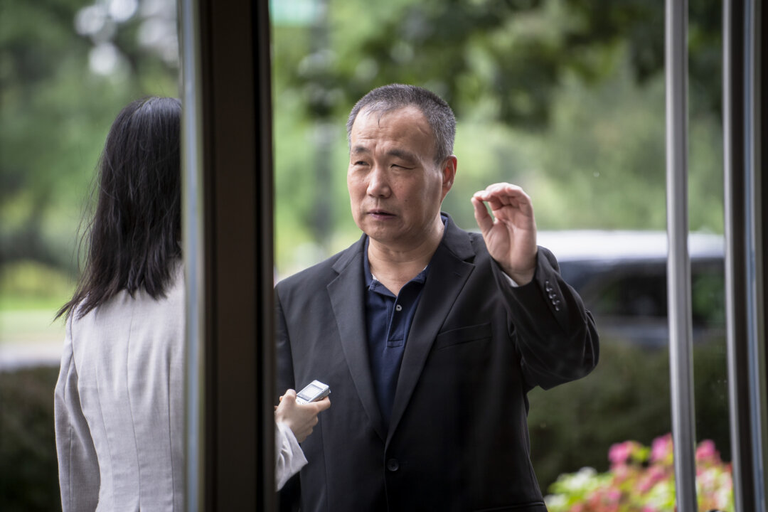 AgainstFOH's tweet card. Cheng Peiming, who was persecuted for his belief in Falun Gong, recounts the atrocities against him.
