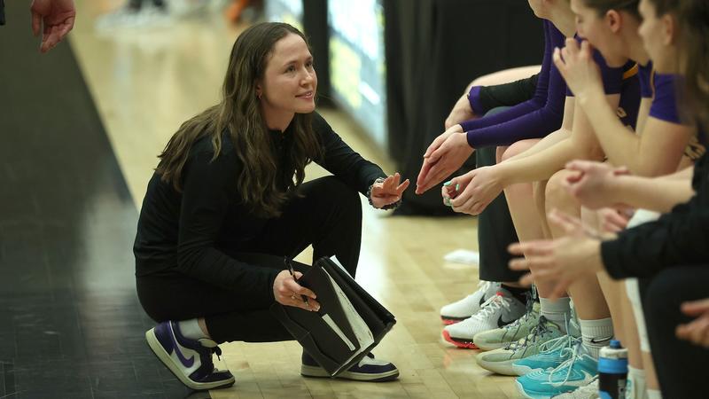 UWSPAthletics's tweet card. STEVENS POINT, Wis. – UW-Stevens Point women's basketball assistant coach Eveline Parsons has accepted the head coaching role at UW-Superior, the school announced on Friday (June 13).