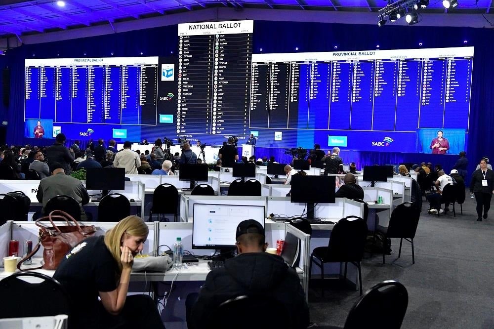 DawieScholtz's tweet card. Dawie Schlotz reflects on two key drivers of the 2024 election results – voter turnout and demographics – and what impact each had on the final shock result which saw the ANC losing its majority for...