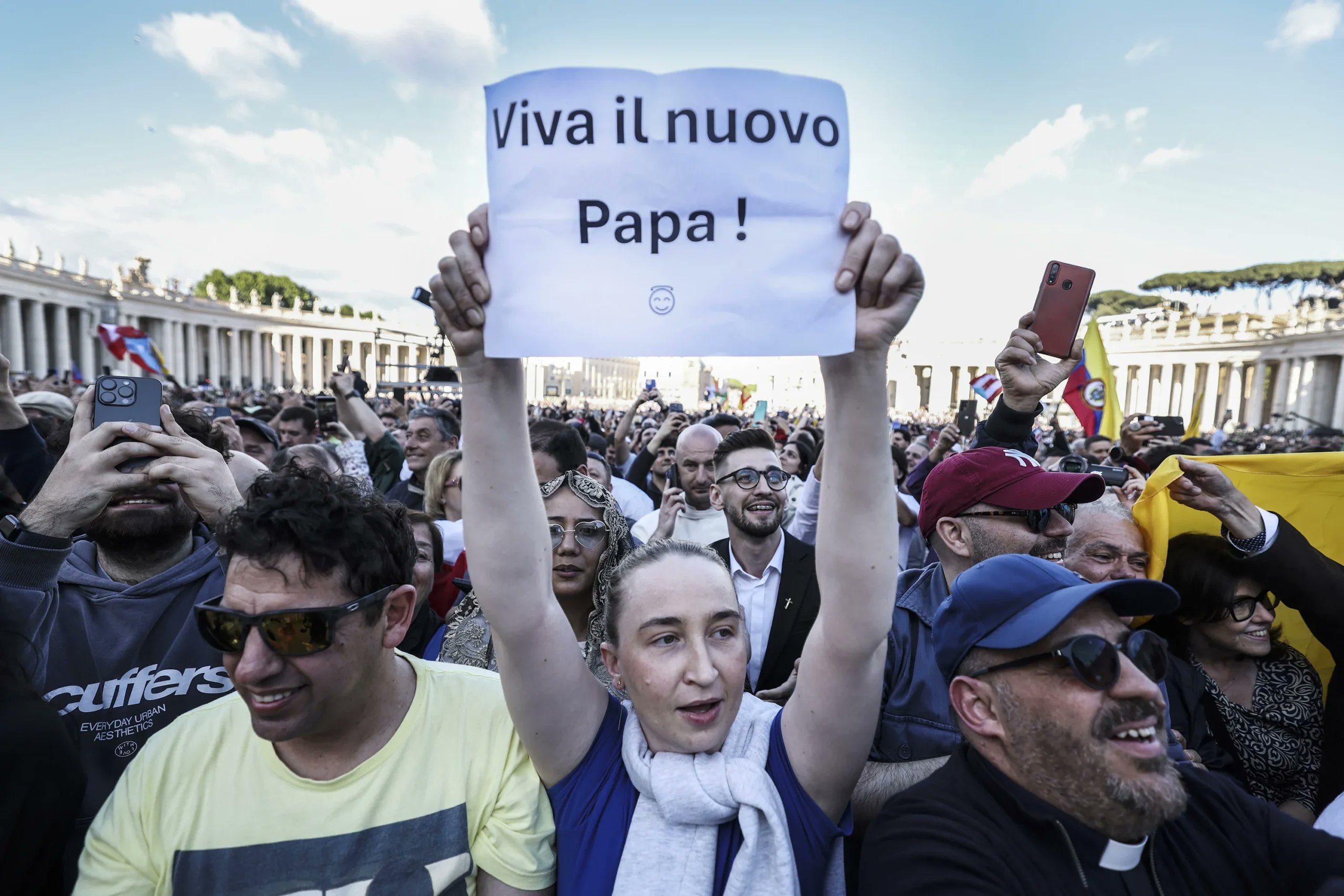 TimothyNerozzi's tweet card. Stood in St. Peter's Square as Pope Leo XIV was announced.
