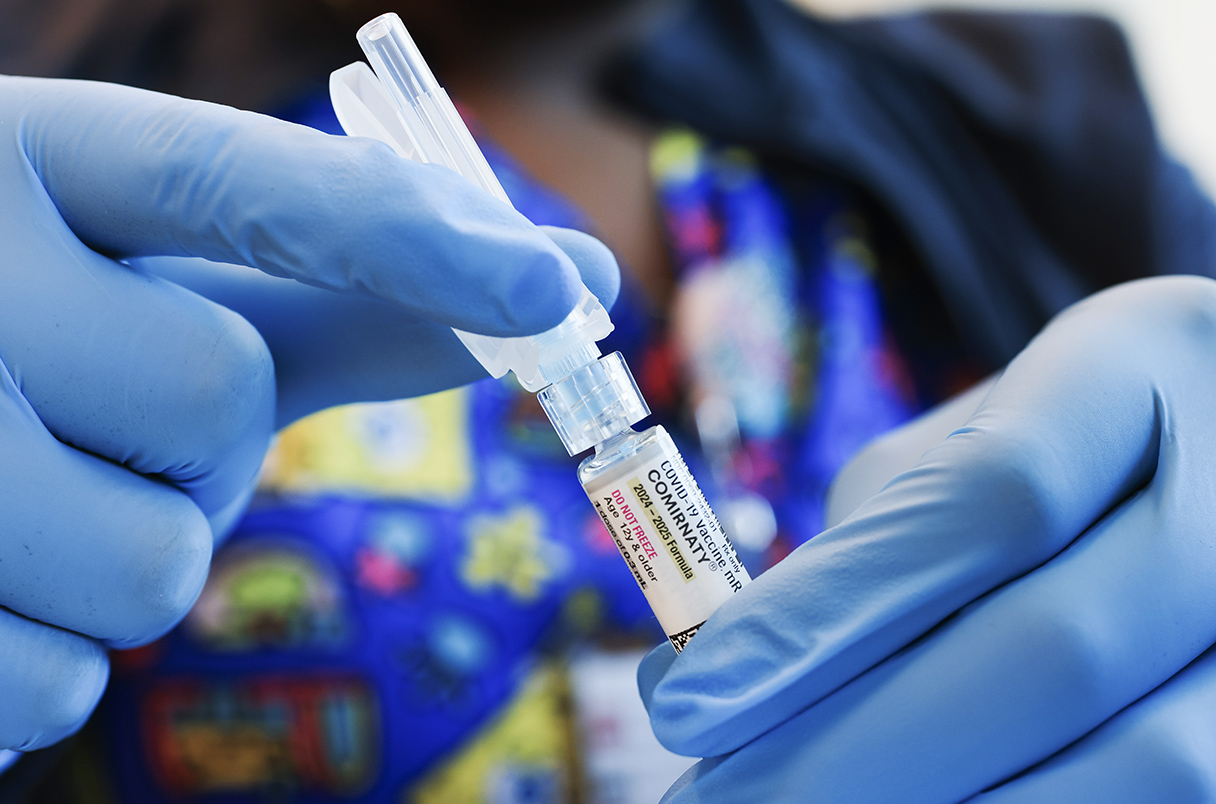 ScienceInsider's tweet card. Purge at immunization panel represents a major loss of expertise, as measured by scientific papers