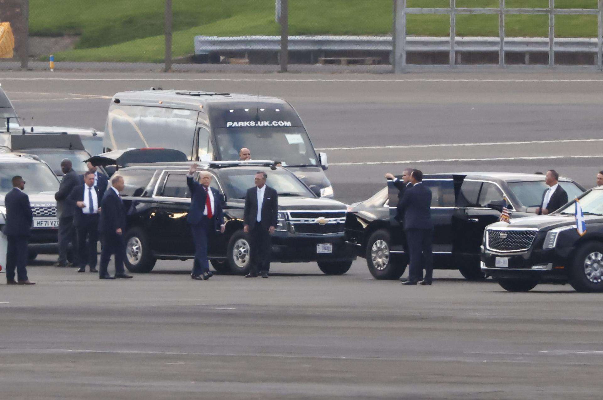 ElIndpendiente's tweet card. El presidente de Estados Unidos, Donald Trump, llegó este viernes a Escocia para iniciar una visita privada de cuatro días, en la que alternará