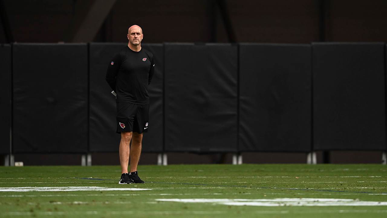 Cardschatter's tweet card. Monti Keeps An Eye Out, And Camp Practice Aftermath