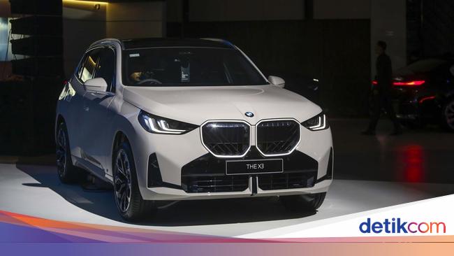 detikoto's tweet card. BMW hadir di GIIAS 2025 dengan membawa sejumlah model baru, bahkan yang dirakit di Indonesia karya BMW semakin menggoda.