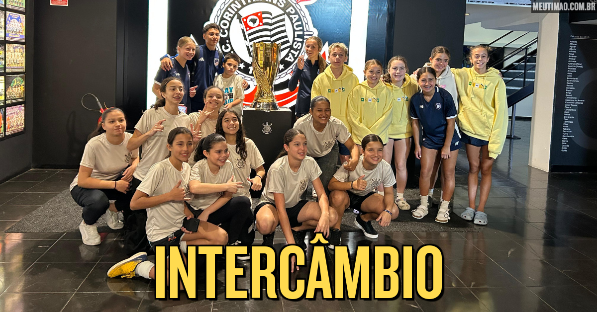 MeuTimao's tweet card. Nesta quinta-feira, o Corinthians recebeu a visita de um grupo de atletas do FC Flair, clube de futsal dos Estados Unidos.