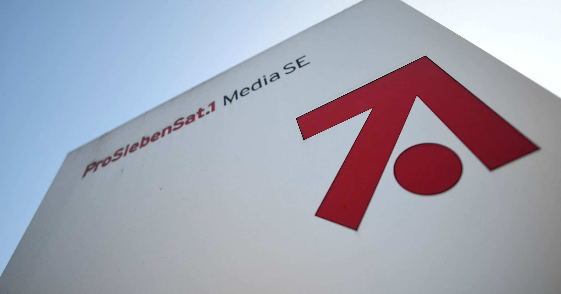 Reuters_Health's tweet card. MFE, the Italian clan’s media business, raised its offer for $2.1 bln German broadcaster ProSieben and released chunky estimates for cost cuts and revenue boosters. The question now is whether enough...