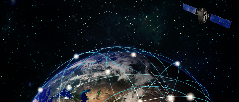TechstrongIT's tweet card. SpaceX plans to launch terabit-capable Starlink gen3 satellites on Starship by 2026—adding massive capacity and cutting latency as global demand for bandwidth surges.Explore the network update:...