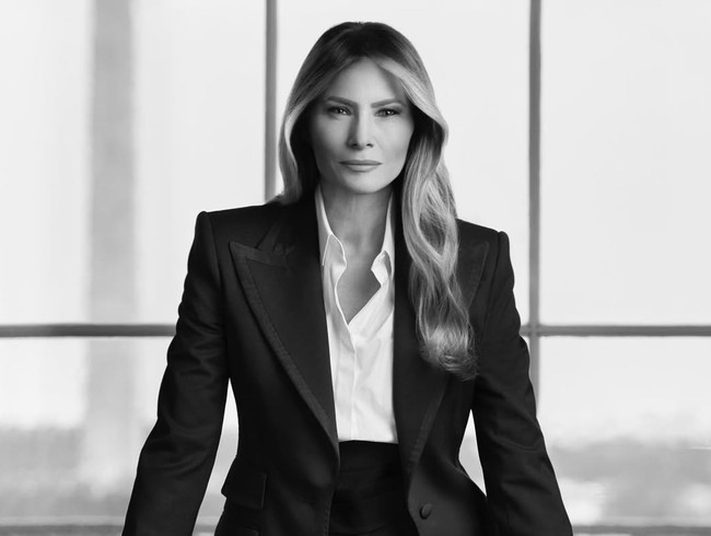 lily_loo23's tweet card. Explore Melania Trump's silent strength and elegance amid the political circus.