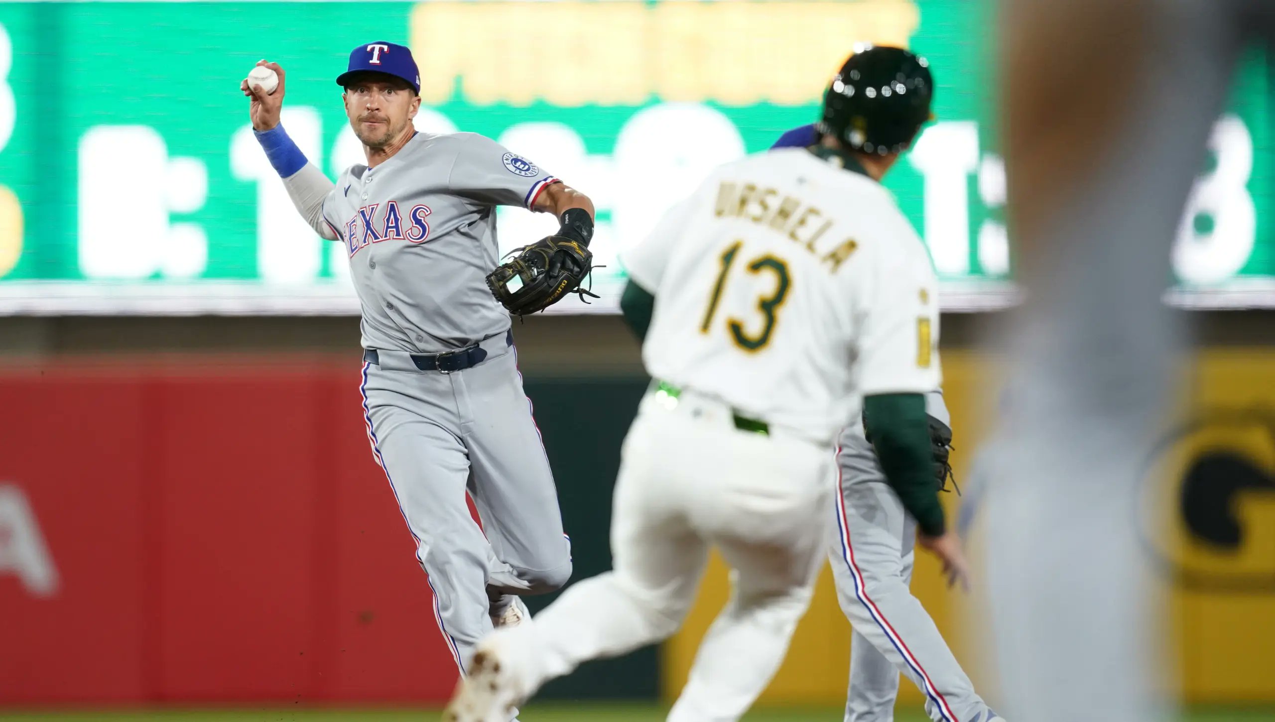 MSports_all's tweet card. Explore Nick Ahmed's remarkable MLB retirement journey and his legacy as a two-time Gold Glove winner.