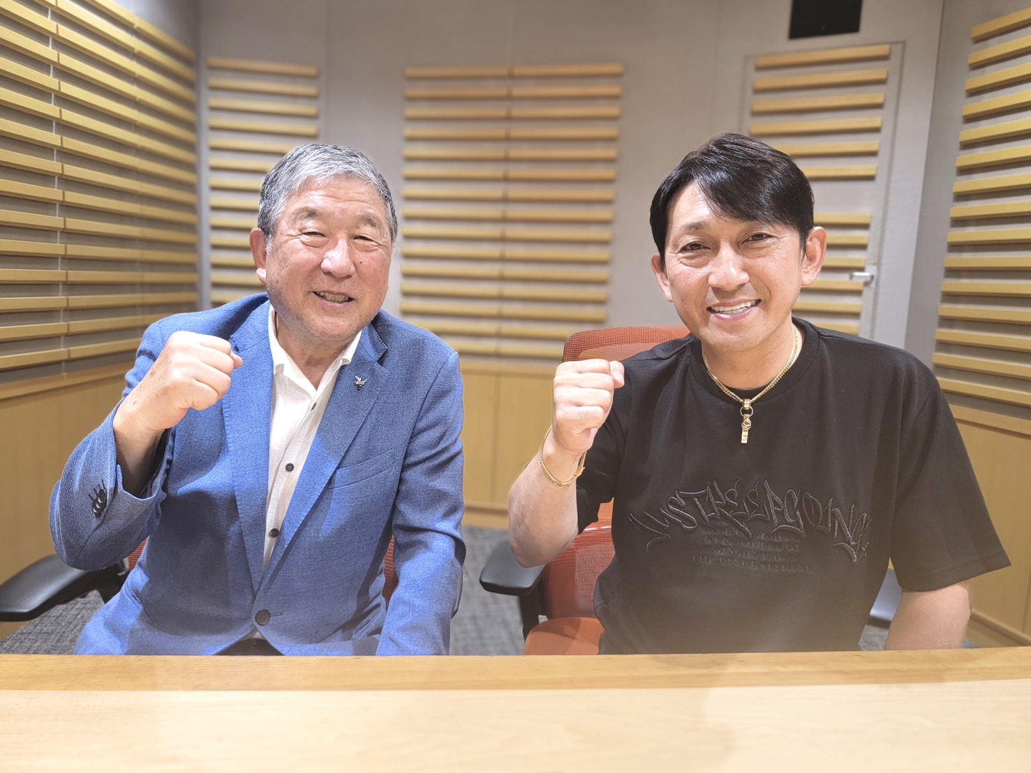 toku1242's tweet card. 徳光和夫の得意分野である「音楽」「スポーツ＆ニュース」「人情噺」の3つを柱に、「笑いあり！」「涙あり！」・・・土曜日の朝のオトナの遊び心をくすぐる実感ラジオ、それが「徳光和夫 とくモリ！歌謡サタデー」です。思わず口ずさんでしまう曲から人...