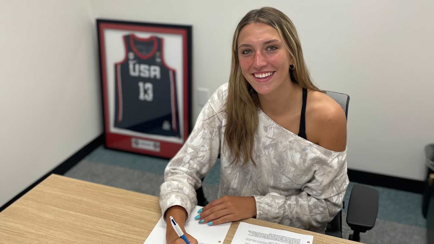 SBLiveCA's tweet card. Due to a knee injury, five-star 2026 recruit McKenna Woliczko hasn't played in a basketball game for more than six months.  Yet Friday she made perhaps her most