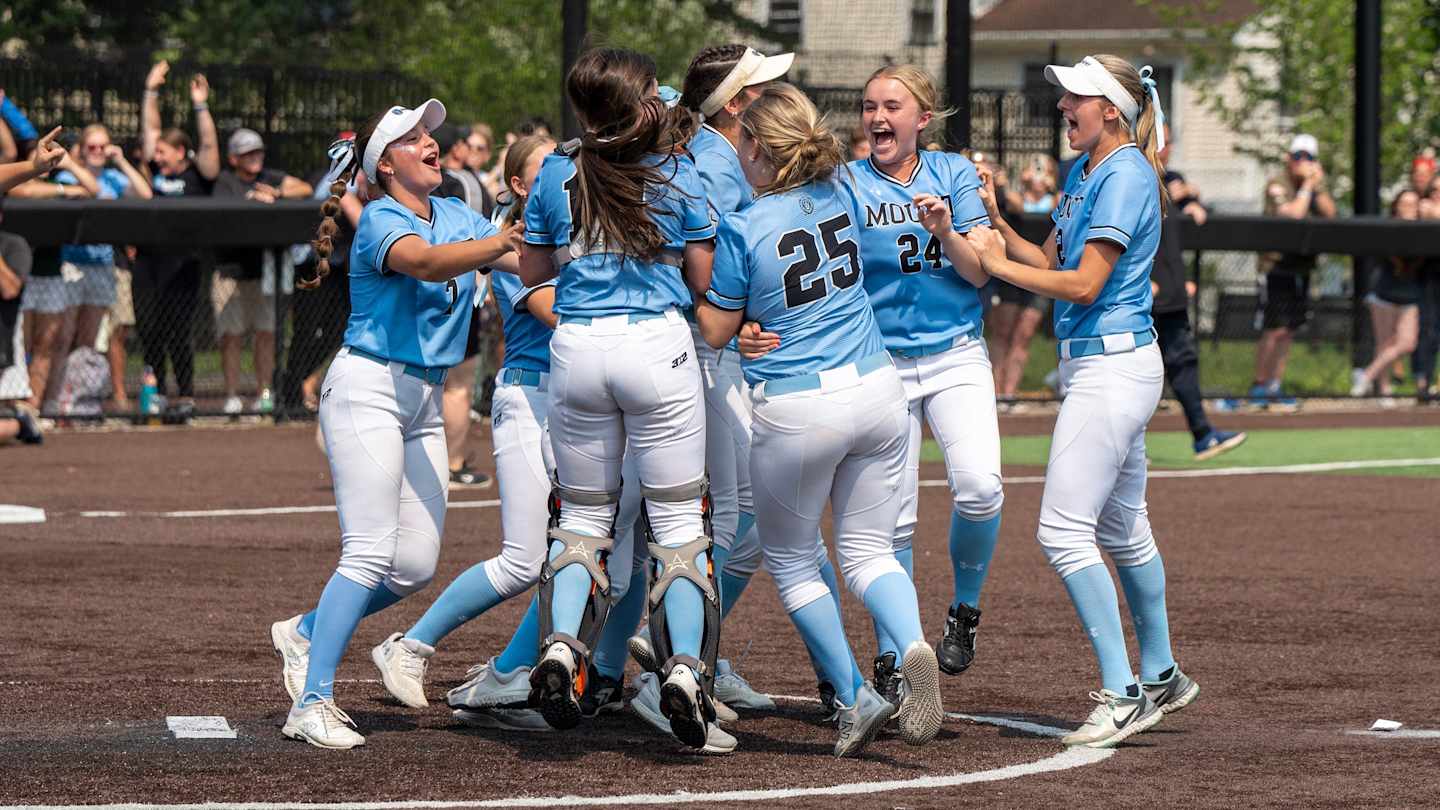 jbeisser's tweet card. A Dynamic Top 20 Landscape The High School on SI final New Jersey state softball rankings reflected the season’s unpredictability, with nearly different teams e