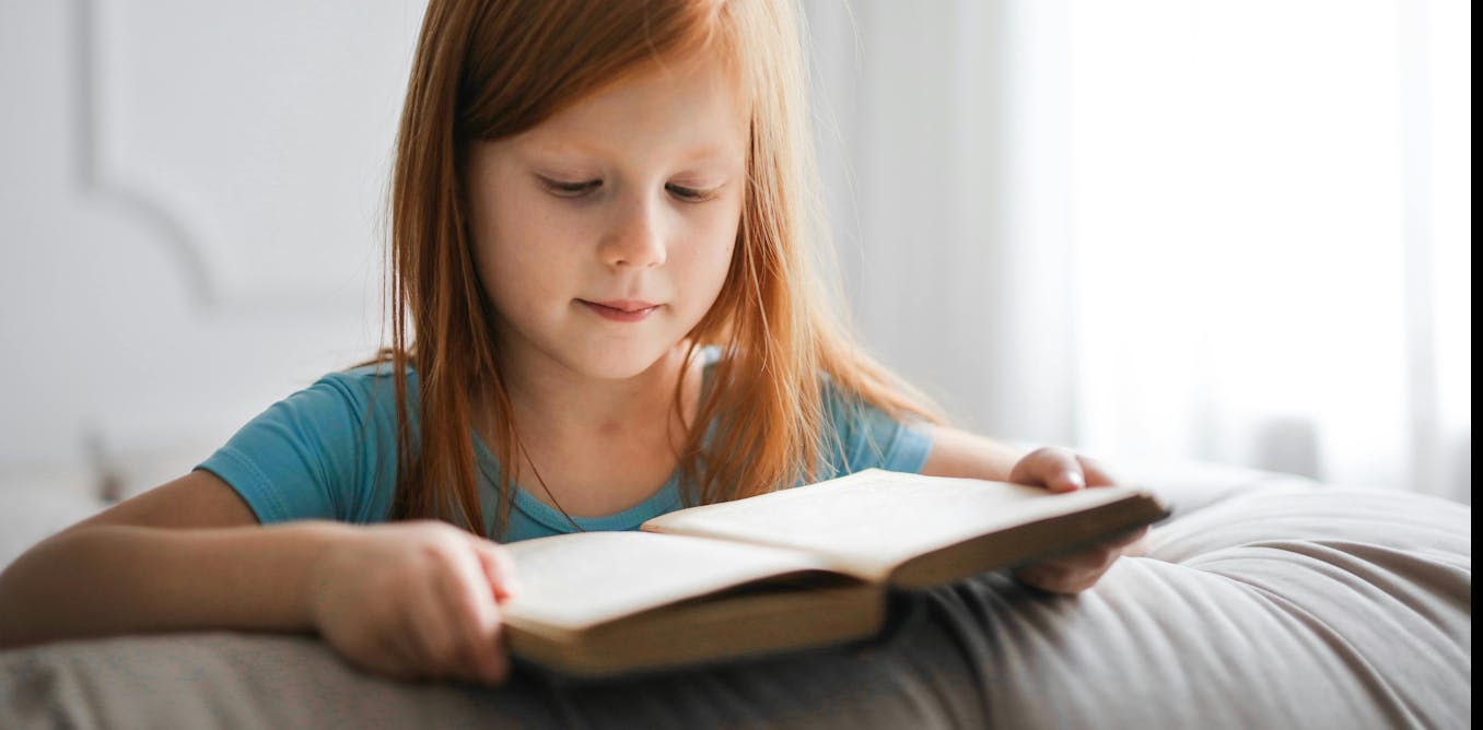 AusLiteracy's tweet card. Victoria has just announced all government schools will be required to use phonics to teach reading from next year.
