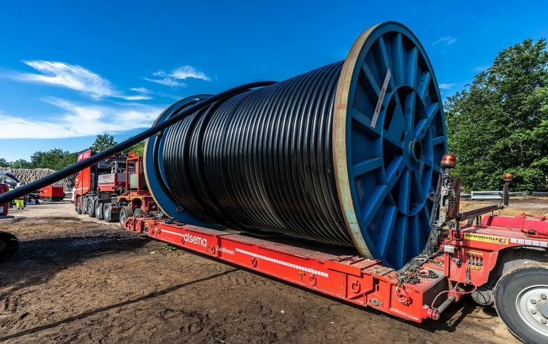 cleanenergywire's tweet card. Germany's Federal Network Agency has approved the construction of the last section of the extra-high voltage line SuedOstLink, which will transport electricity from the northeast of Germany to...