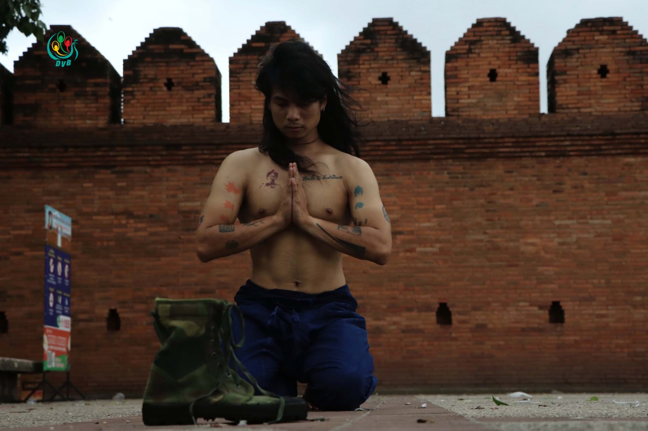 DVB_English's tweet card. A performance art event called “Cease the War” was held at Chiang Mai’s Tha Phae Gate in northern Thailand on July 25, to raise awareness about and calling for an end to the ongoing Thai-Cambodia...