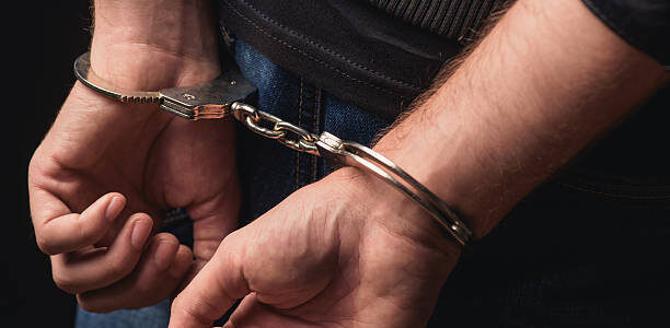 SCP_SECURITY's tweet card. A police officer and a senior advocate who is a state prosecutor were arrested on Friday by the Hawks for allegedly extorting R1,6m.
