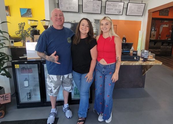 TheKavasutra's tweet card. SOUTH LAKE TAHOE, Calif. – Bare Roots Artisan Coffee Roasting Company has become a very popular coffee brand since opening in South Lake Tahoe in 2020, just as things were […]