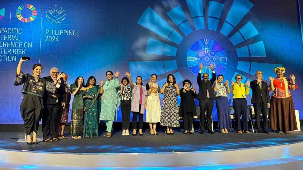 ComDev_Asia's tweet card. Two women leaders have been recognized by the Women’s International Network for Disaster Risk Reduction (WIN-DRR). Selected from over 250 nominations worldwide, Maria Linibi and Robyn Mijares stood...