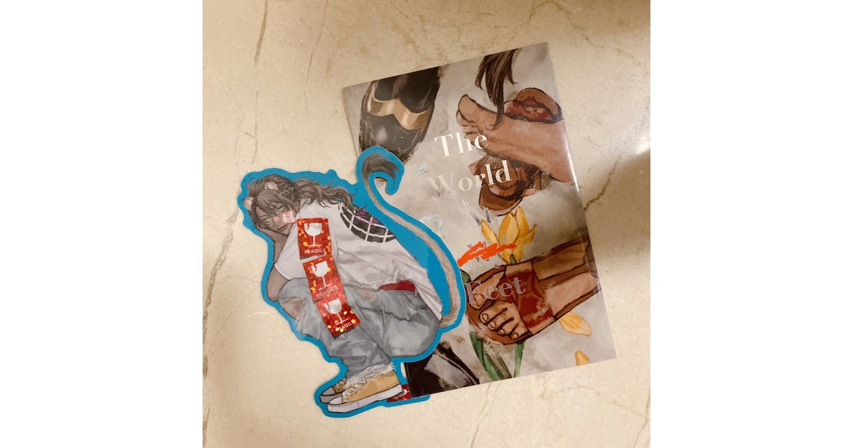 milleoxox's tweet card. 2024.4 現在発送のタイミングが月一回程度となりそうなので、それまでお待ちいただくことが可能であれば了承の上ご注文くださいませ。発送予定日がある程度分かり次第ご連絡いたします。ステッカーセット2(¥ 400), マスクケース(¥ 550)