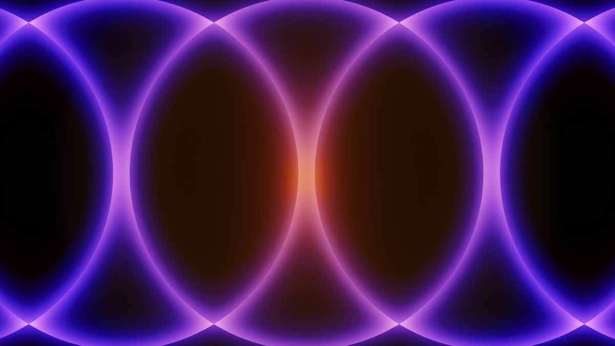 MichaelLouisPl1's tweet card. The color purple is, in a way, invented by our brains.