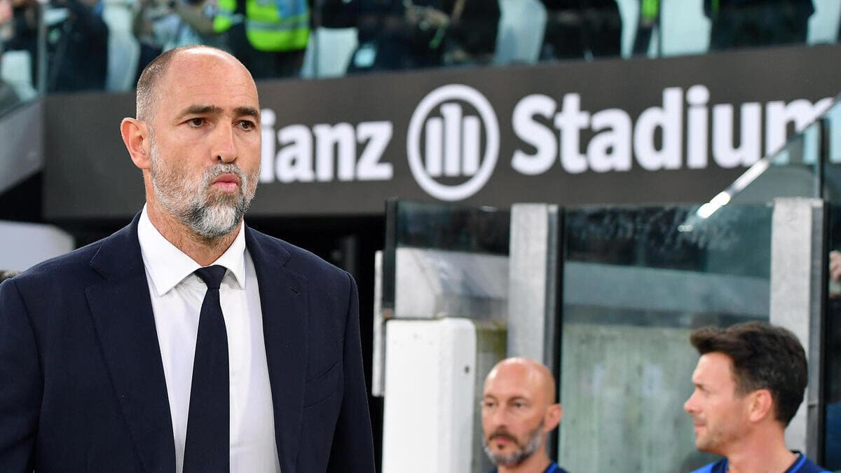 Tempi_it's tweet card. Da traghettatore a uomo del rilancio, Igor Tudor si trova ad allenare i bianconeri con una dirigenza ribaltata da Elkann. E soprattutto con Chiellini che studia da nuovo Boniperti