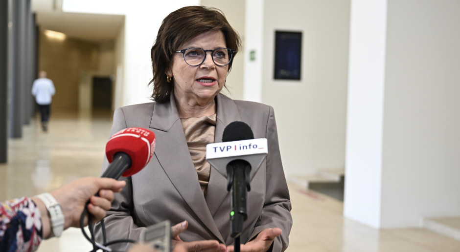PakulskiCezary's tweet card. Przyjęcie pacjenta od zespołu ratownictwa medycznego na szpitalny oddział ratunkowy będzie trwał maksymalnie 15 minut - zakłada projekt rozporządzenia ministra zdrowia przekazany do konsultacji.