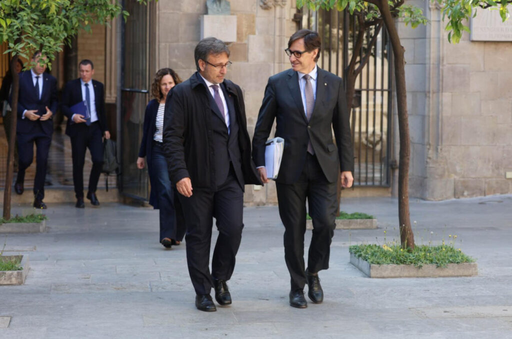 otbouc's tweet card. Potser el Pacte Nacional per la Llengua hauria tingut més efecte si, seguint les modes brussel·leses, el document s’hagués anomenat “informe Vila”. Al capdavall, amb el simple títol de “informe...