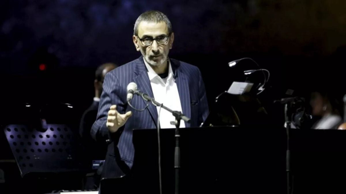 LahaMagonline's tweet card. وافت المنية الفنان اللبناني الكبير زياد الرحباني اليوم السبت عن عمر ناهز 69 عاماً، ليودع العالم فنانًا شاملاً...
