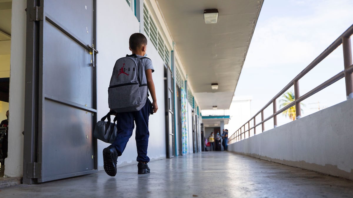 leoaldridgepr's tweet card. ¿Cuál será el plan de la gobernadora si el Congreso, que sigue ciegamente los designios de Trump, decide eliminar por completo Educación federal? Cuestiona Leo Aldridge